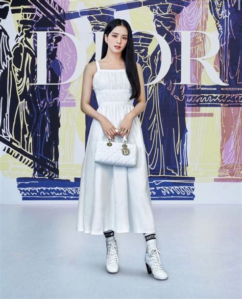 jisoo dior dress white|Jisoo christian Dior.